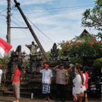Apel serentak Peringatan Hari Desa Nasional (Hardesnas) 2026 di Kecamatan Selemadeg, Tabanan, diikuti Perbekel, Bhabinkamtibmas, Babinsa, perangkat desa, serta unsur masyarakat dengan khidmat di halaman kantor desa masing-masing. (Foto: Istimewa)